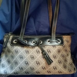 Dooney and bourke handbag